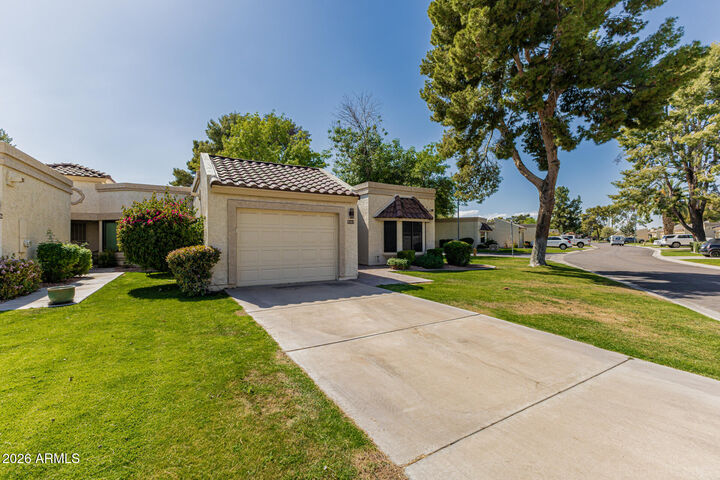 Property Photo: 9707 W Kerry Lane AZ 85382