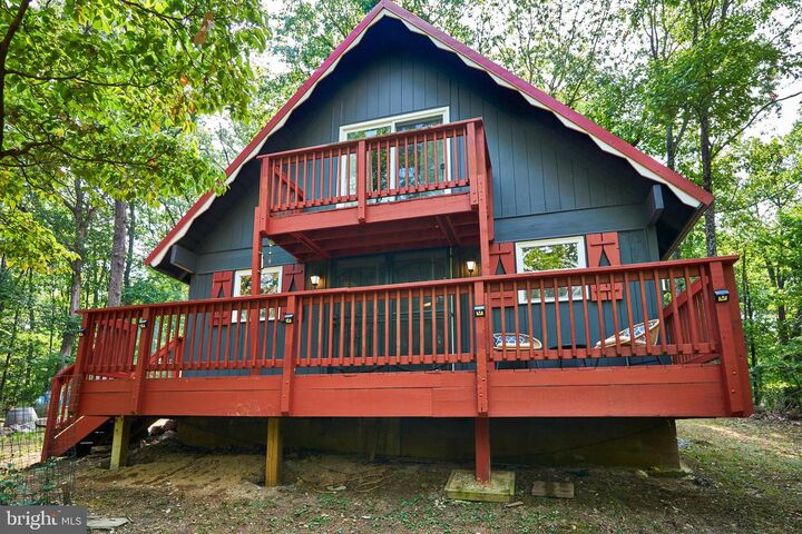 Property Photo: 150 White Dogwood Place WV 25425