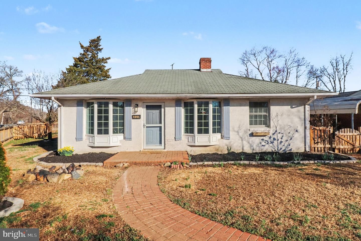 Property Photo:  509 Hanson Avenue  VA 22401 