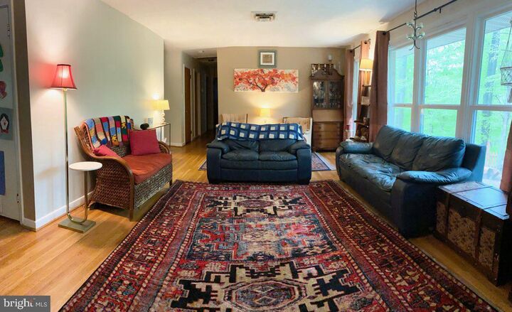 Property Photo:  5228 Chippewa Place  VA 22312 