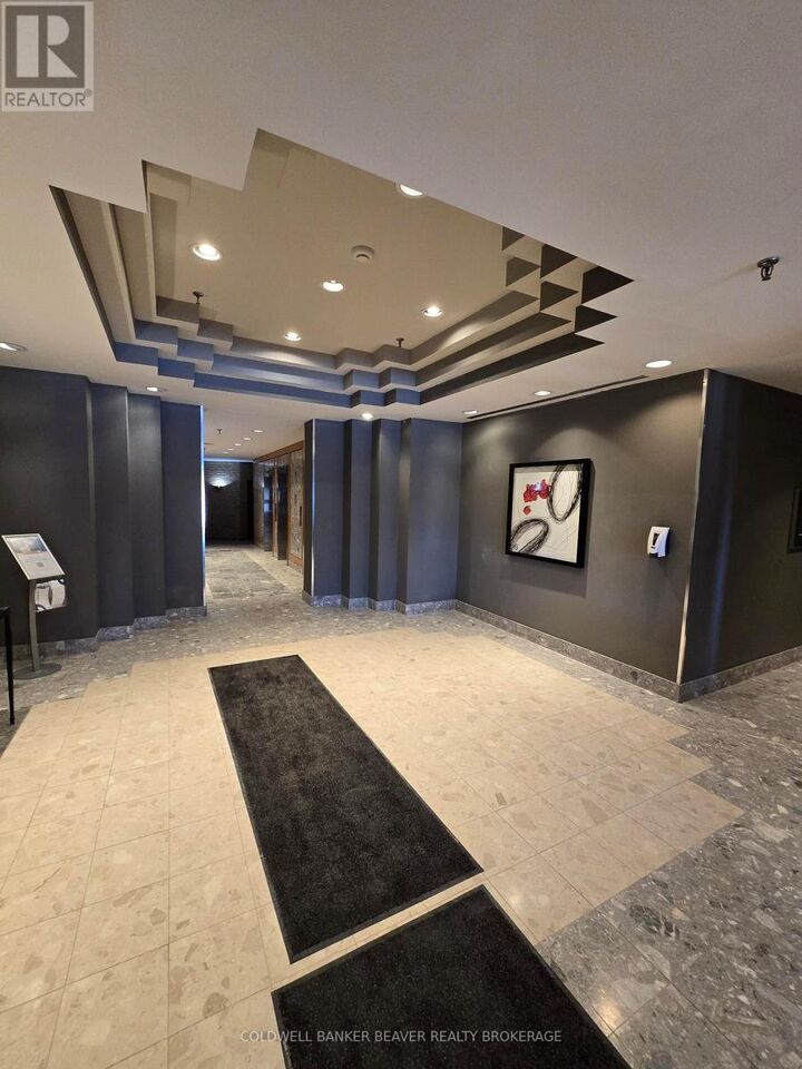 Property Photo:  695 Richmond Street 704  ON N6A 5M8 