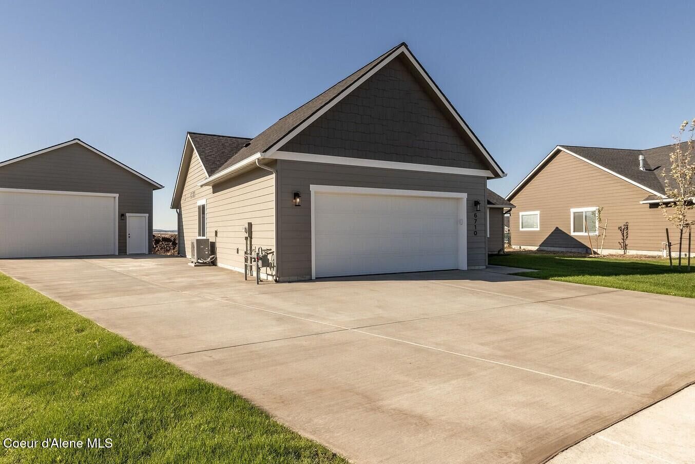 Property Photo:  6742 W Daltrey Way  ID 83858 