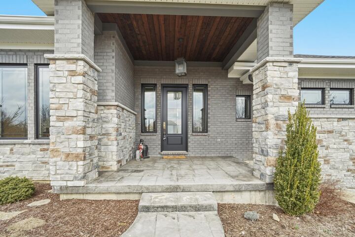 Property Photo:  2239 Quail Run Farm Lane  OH 45233 