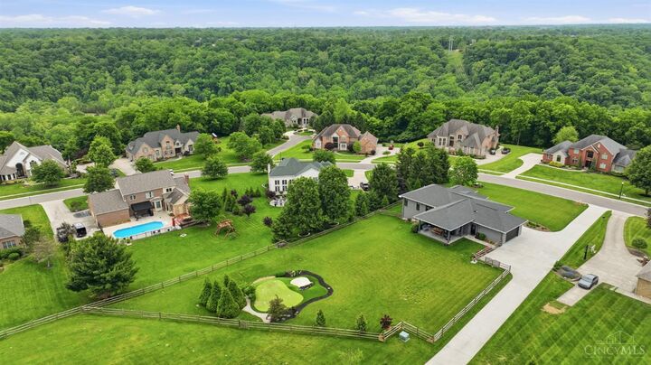 Property Photo: 2239 Quail Run Farm Lane OH 45233
