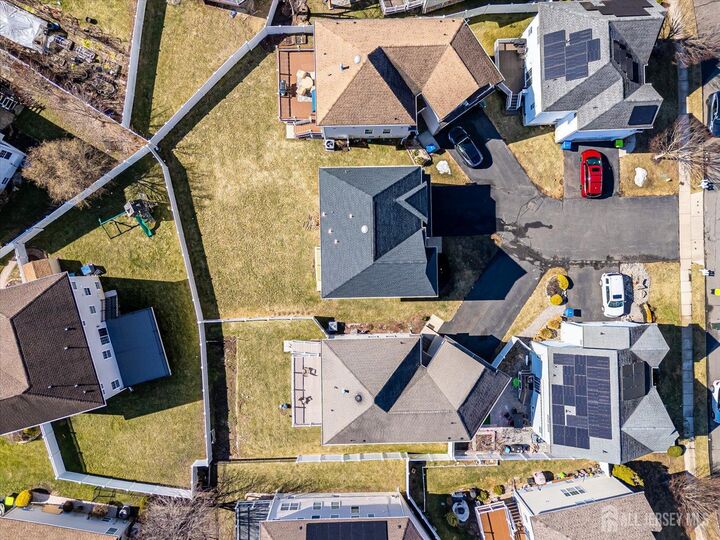 Property Photo:  274 Morning Glory Drive  NJ 08831 