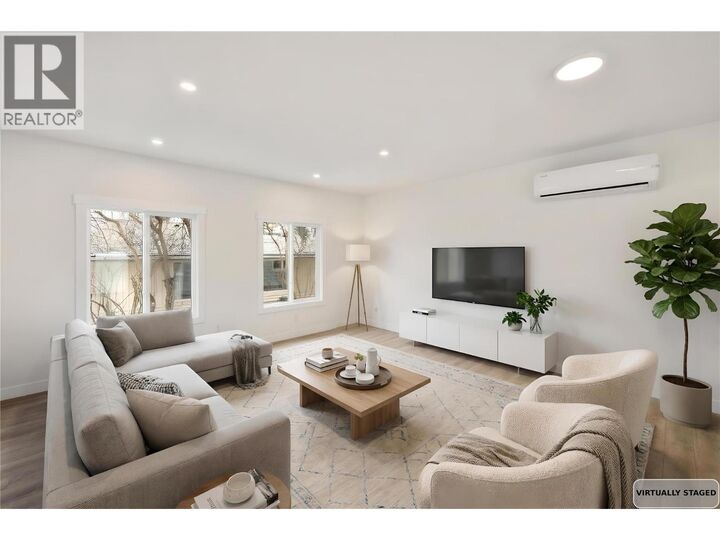 Property Photo:  11815 Grant Avenue 102  BC V0H 1Z8 