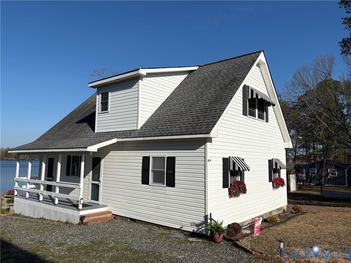 Property Photo:  6411 Holly Trail  VA 23061 