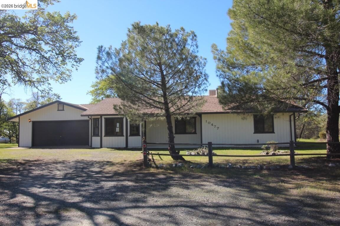 Property Photo: 10477 Violetta CA 95311