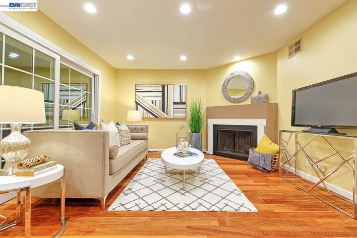 Property Photo: 4235 Tanager Cmn CA 94555