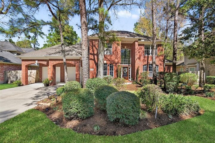 Property Photo:  19 Baylark Place  TX 77382 
