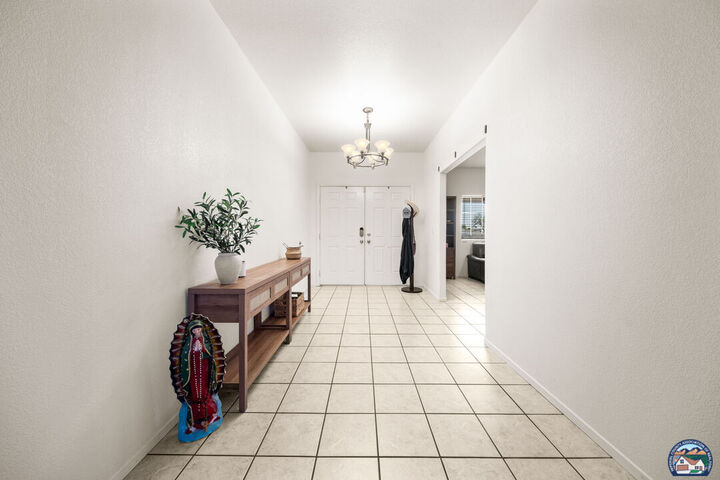 Property Photo:  2815   Powell Ct  CA 92251 