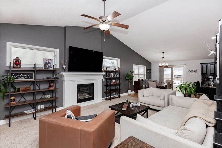 Property Photo:  3303 NW 14th Street  IA 50023 