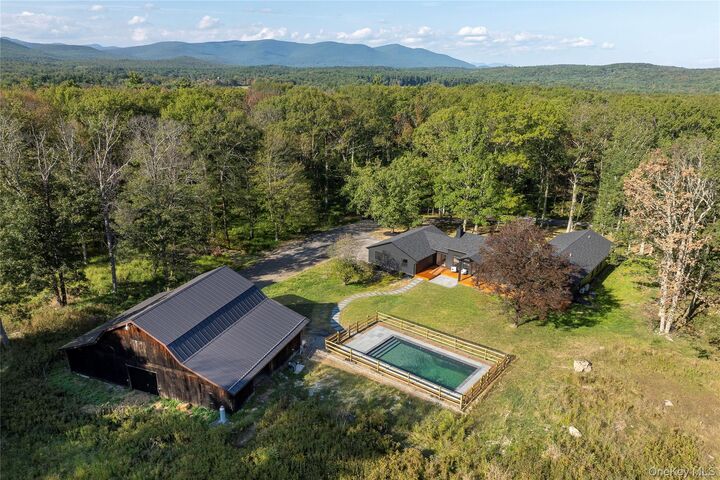 Property Photo:  119 Mt Laurel Road  NY 12446 