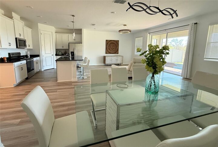 Property Photo: 2729 Sweet Acacia Drive FL 34711