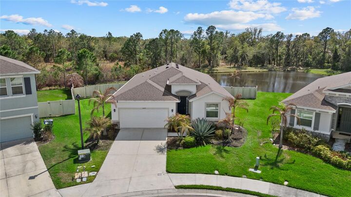 Property Photo: 16478 Woodside Glen FL 34219