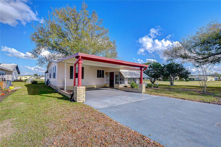 Property Photo:  5438 Antigua Drive  FL 33541 