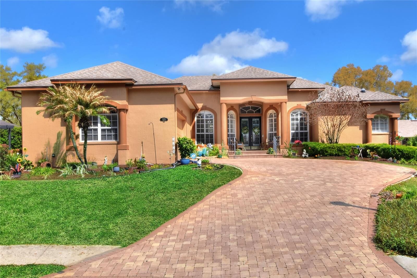 Property Photo:  5378 Longleaf Court  FL 33810 