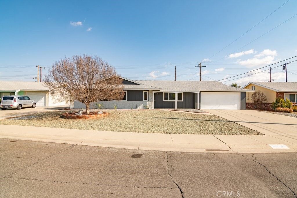 Property Photo:  28548 Middlebury  CA 92586 