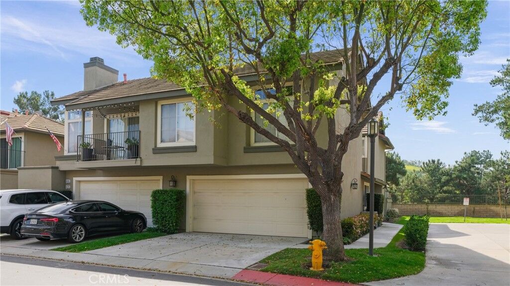 Property Photo:  619 S Glenhurst  CA 92808 