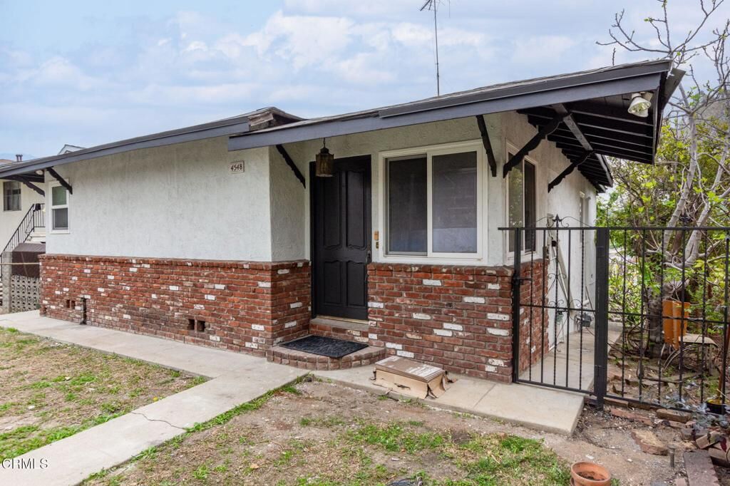 Property Photo:  4548 Catalpa Street  CA 90032 