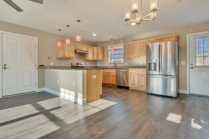 Property Photo:  6 Boulder Lane 6  ME 04073 