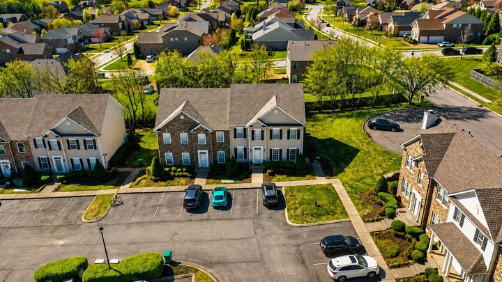 Property Photo:  305 Dakota Dr  TN 37174 