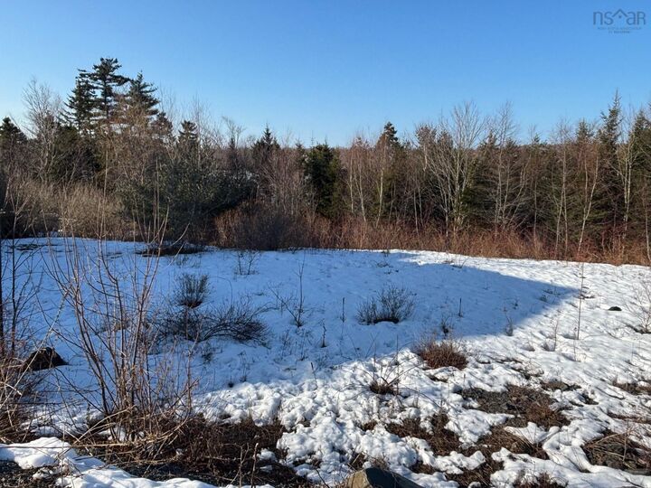 Property Photo:  78 Edgewater Close  NS B2S 6S3 