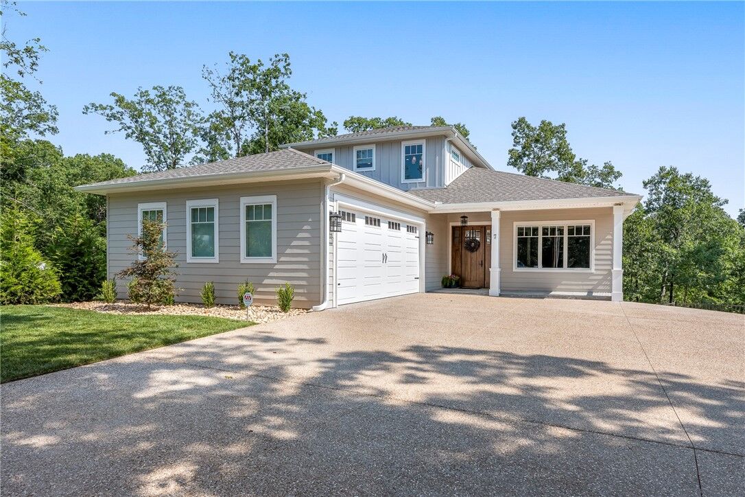 Property Photo:  7 Rothwell Lane  AR 72714 