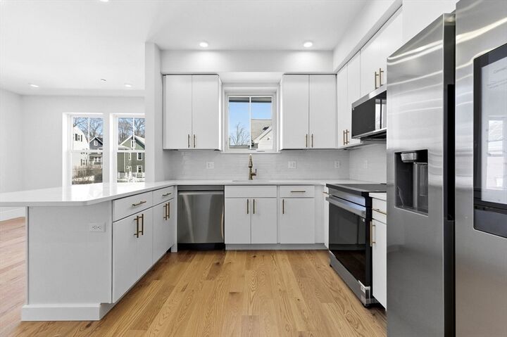 Property Photo:  421 High St 203B  MA 02155 