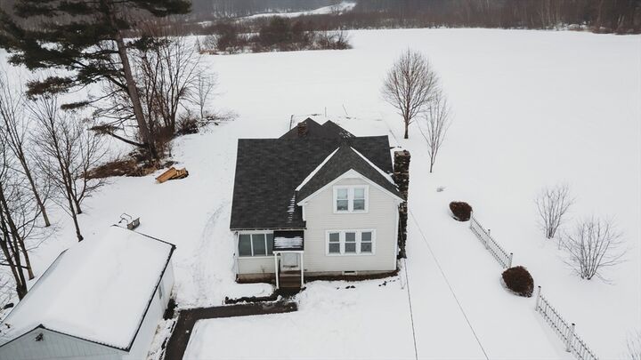 Property Photo:  25 Barton Rd  MA 01301 