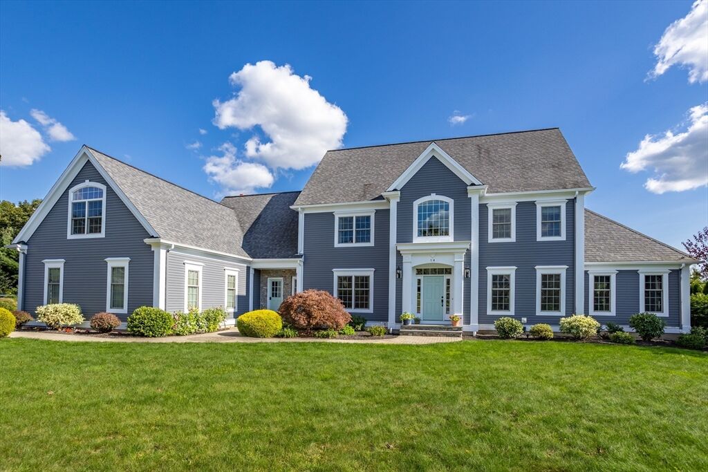 Property Photo:  14 Fairway Drive  MA 01532 