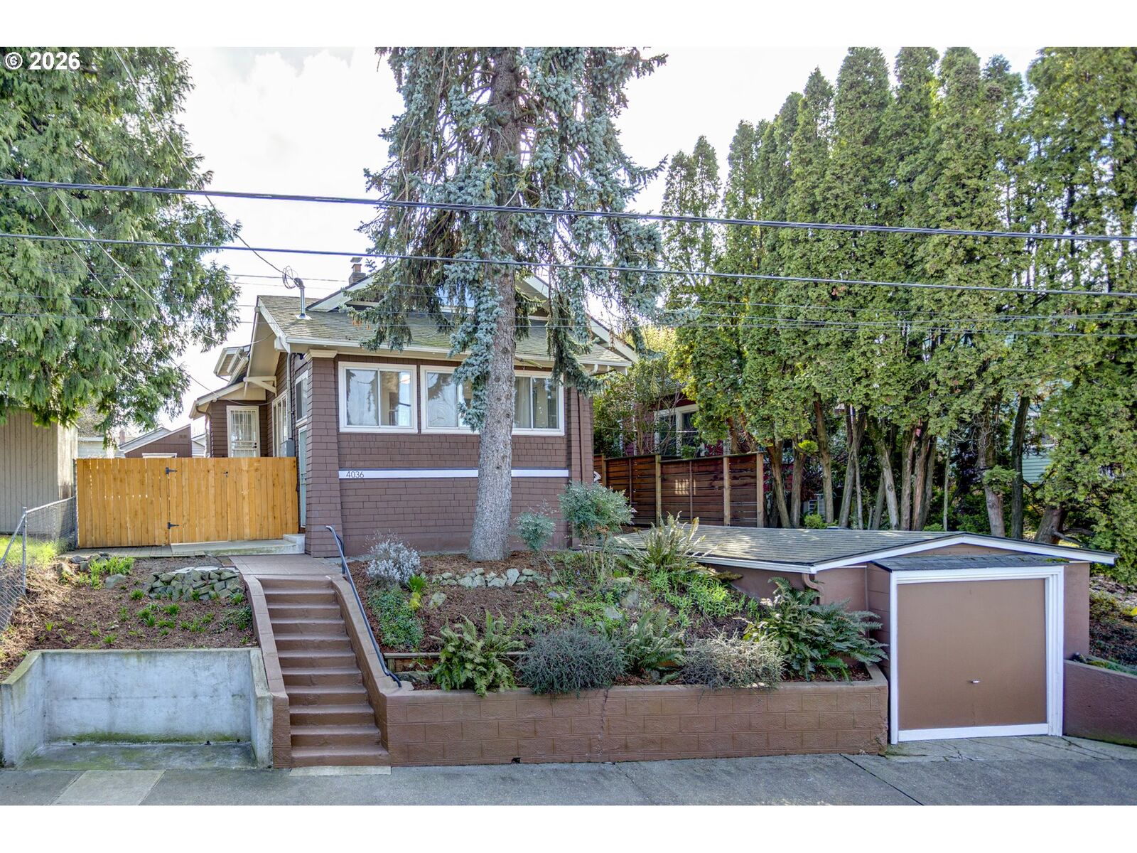 MLS#612212689: 4036 NE Senate St, Portland, OR 97232