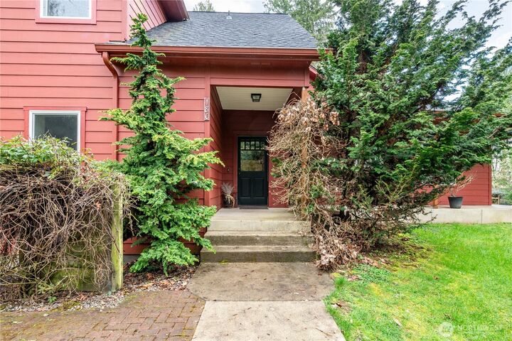 Property Photo:  180  Trinity Drive  WA 98611 