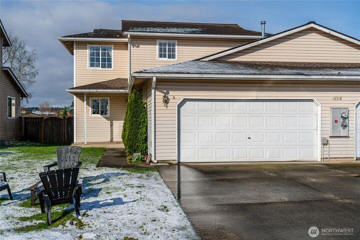 Property Photo:  16518  40th Avenue NE A  WA 98223 