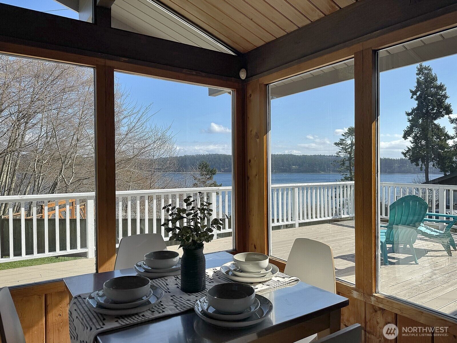 Property Photo: 1412 Commodore Place WA 98249
