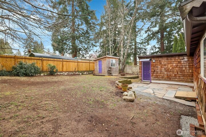 Property Photo: 13722 Interlake Avenue N WA 98133