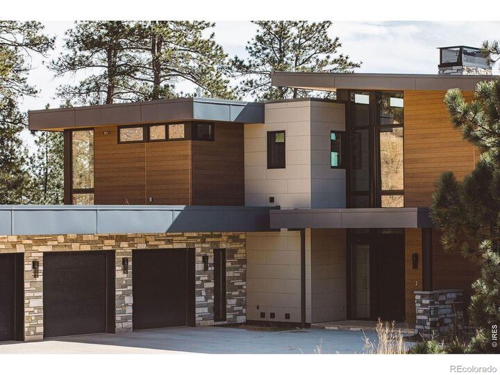 Property Photo:  16132 Steller Ridge Road  CO 80538 