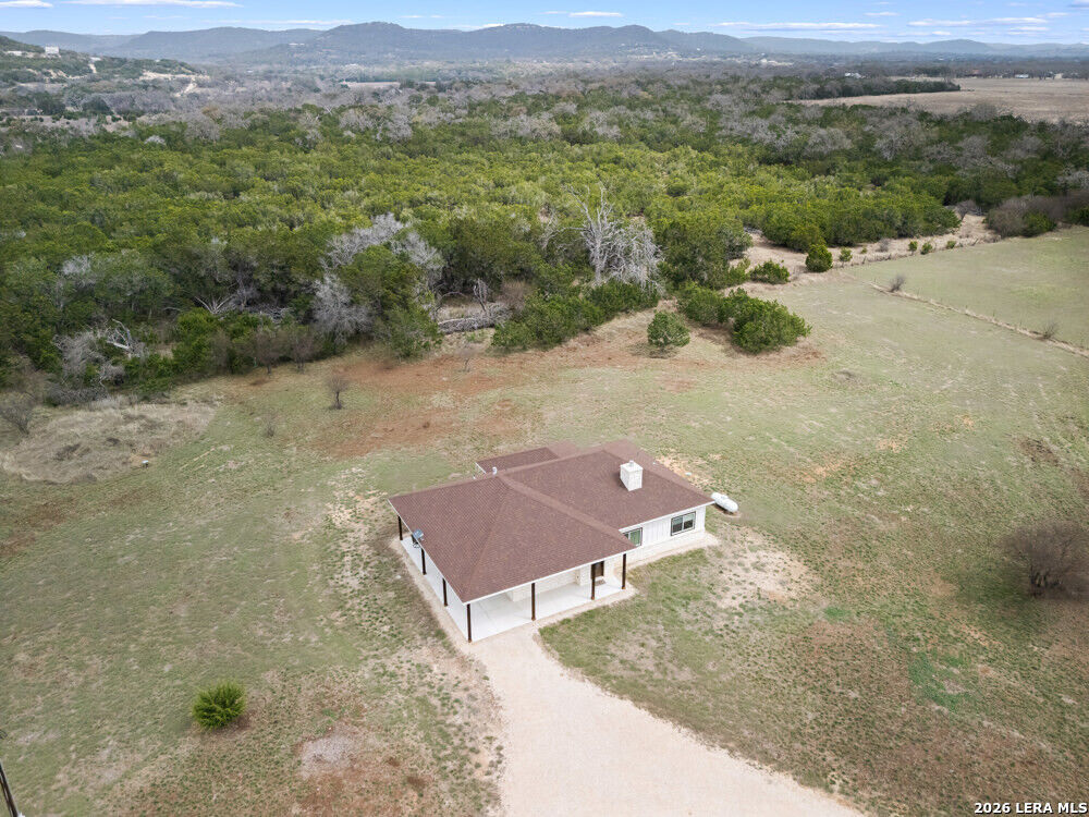 Property Photo: 175 Pine Tree TX 78055