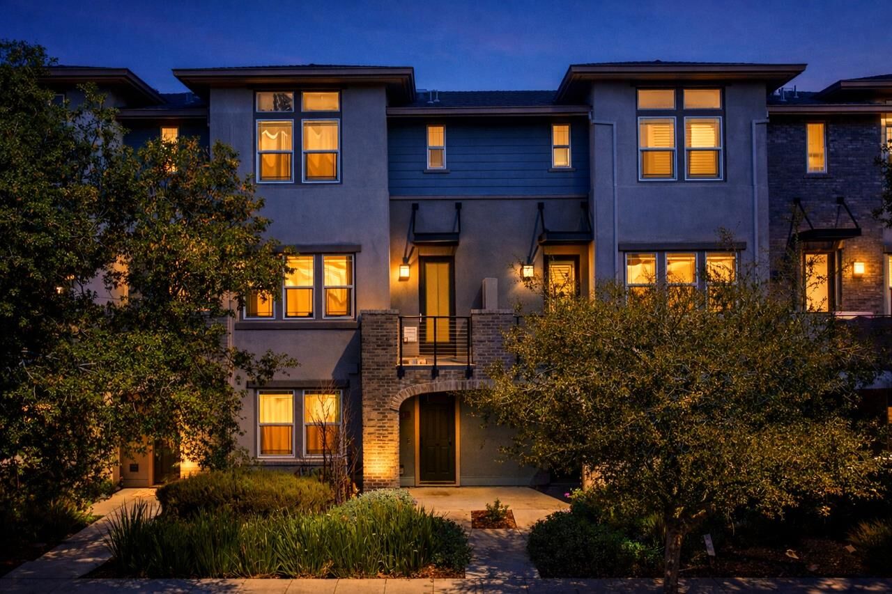 Property Photo:  925 De Guigne Drive 4  CA 94085 