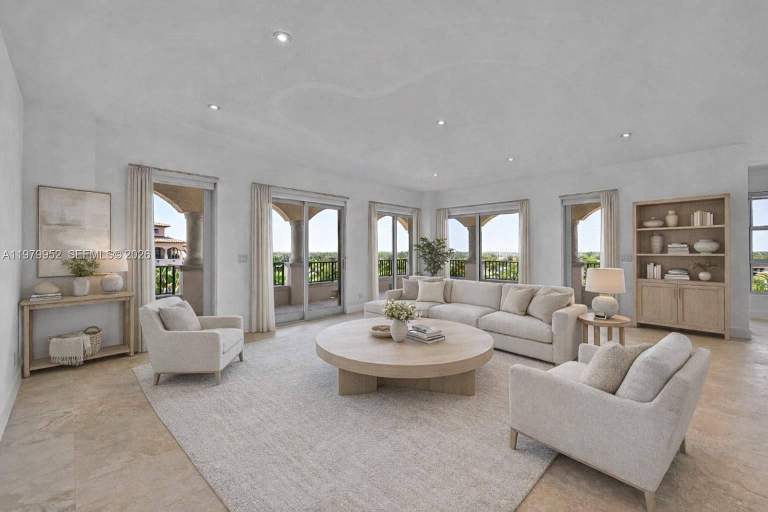 Property Photo: 13637 Deering Bay Dr 261 FL 33158