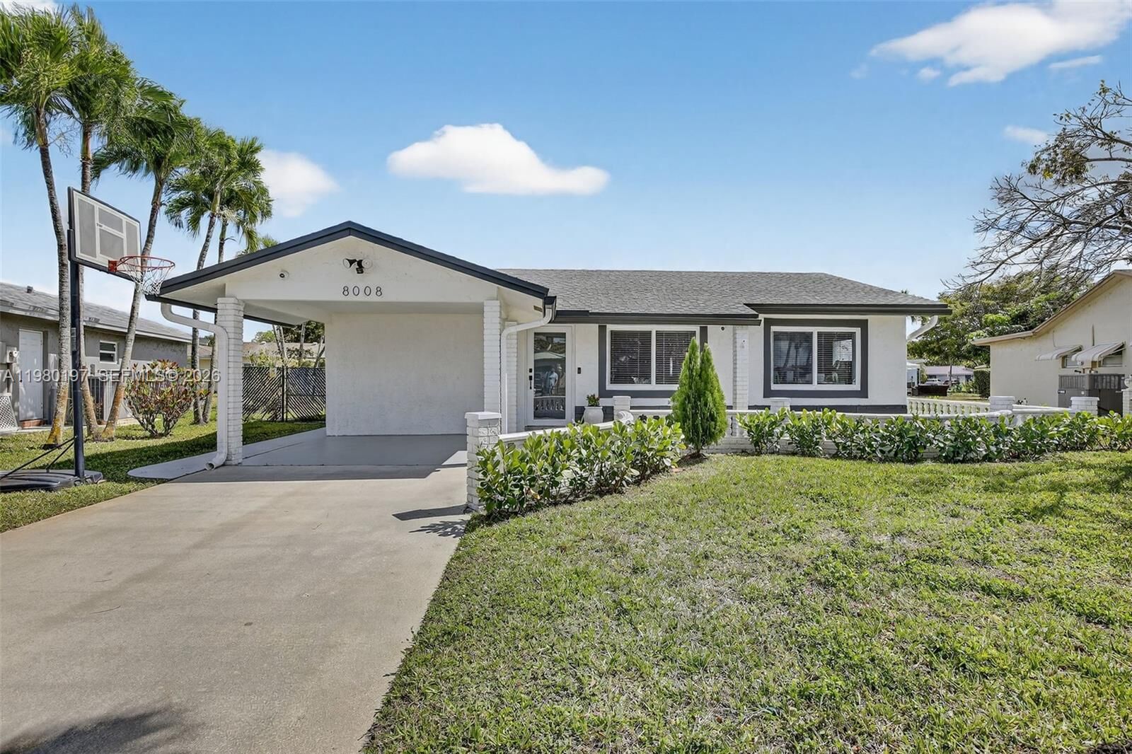 Property Photo:  8008 NW 101st Ave  FL 33321 