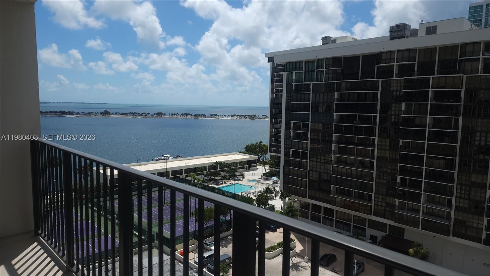 Property Photo:  1901 Brickell Ave B1407  FL 33129 