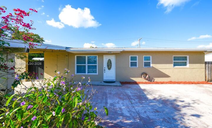 Property Photo:  5511 NW 180th Ter  FL 33055 