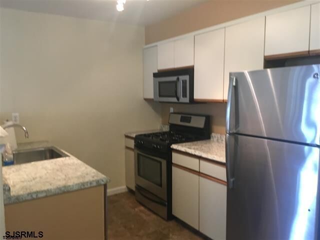 Property Photo:  700 N Franklin Blvd Unit 1401 1401 Skyline Condos  NJ 08232 