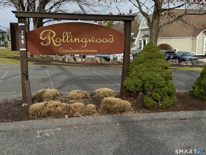 Property Photo: 3 Falmouth Court 3 CT 06804