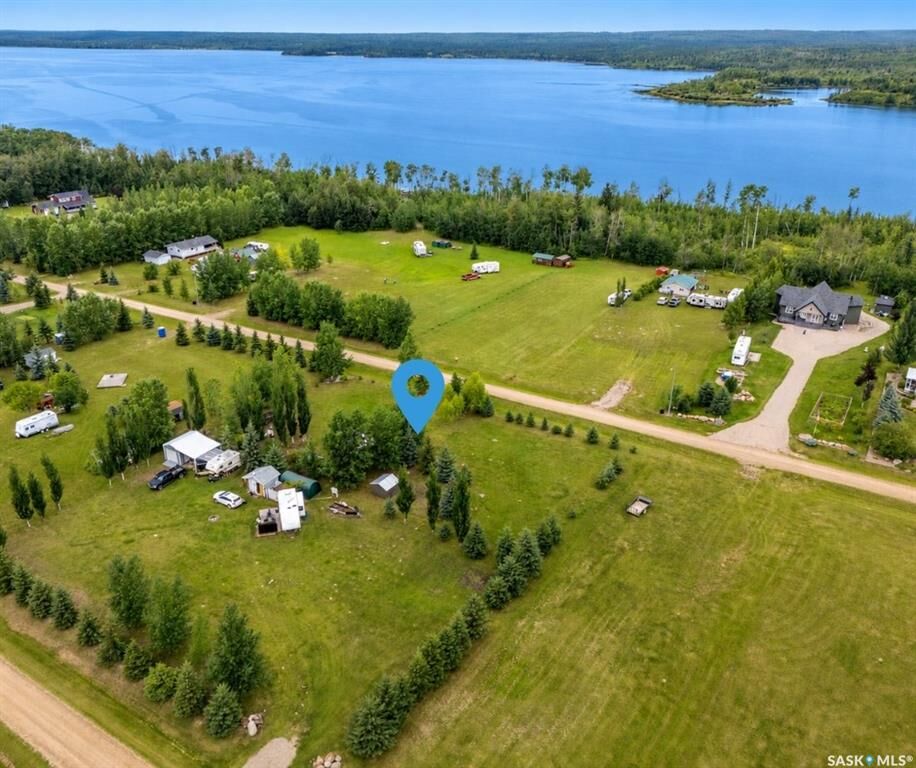 Property Photo: 2204 Bay View Drive SK S0M 1A0