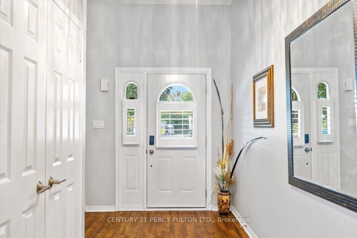 Property Photo:  1250 Ormond Drive  ON L1K 2T7 