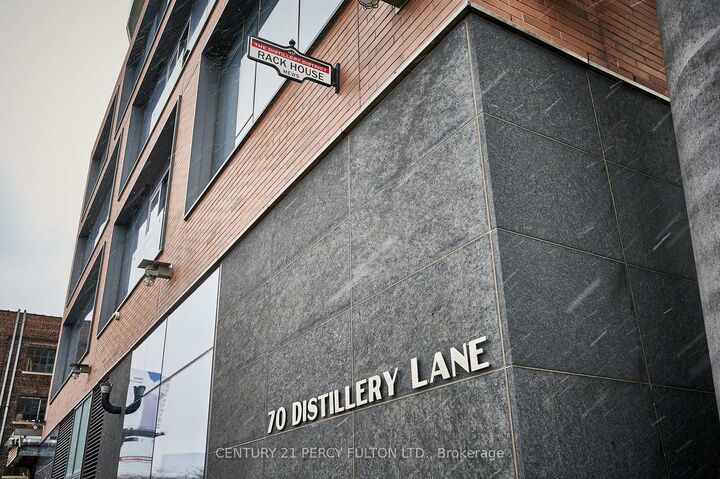 Property Photo: 70 Distillery Lane 2102 ON M5A 0E3
