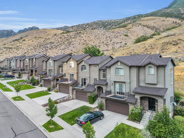 Property Photo: 10432 N Sage Vista Ln UT 84062