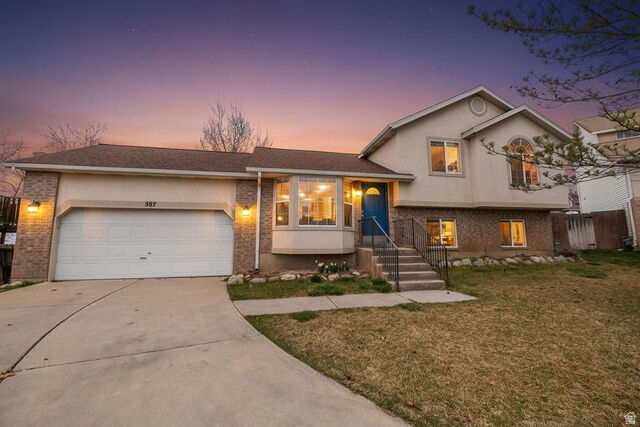 Property Photo:  587 E Eastpointe Cir N  UT 84054 